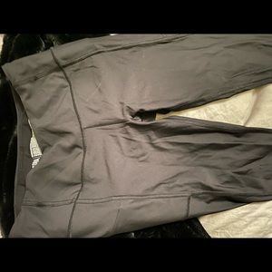 VS mesh detail workout leggings